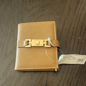 Gucci vintage note and address portfolio